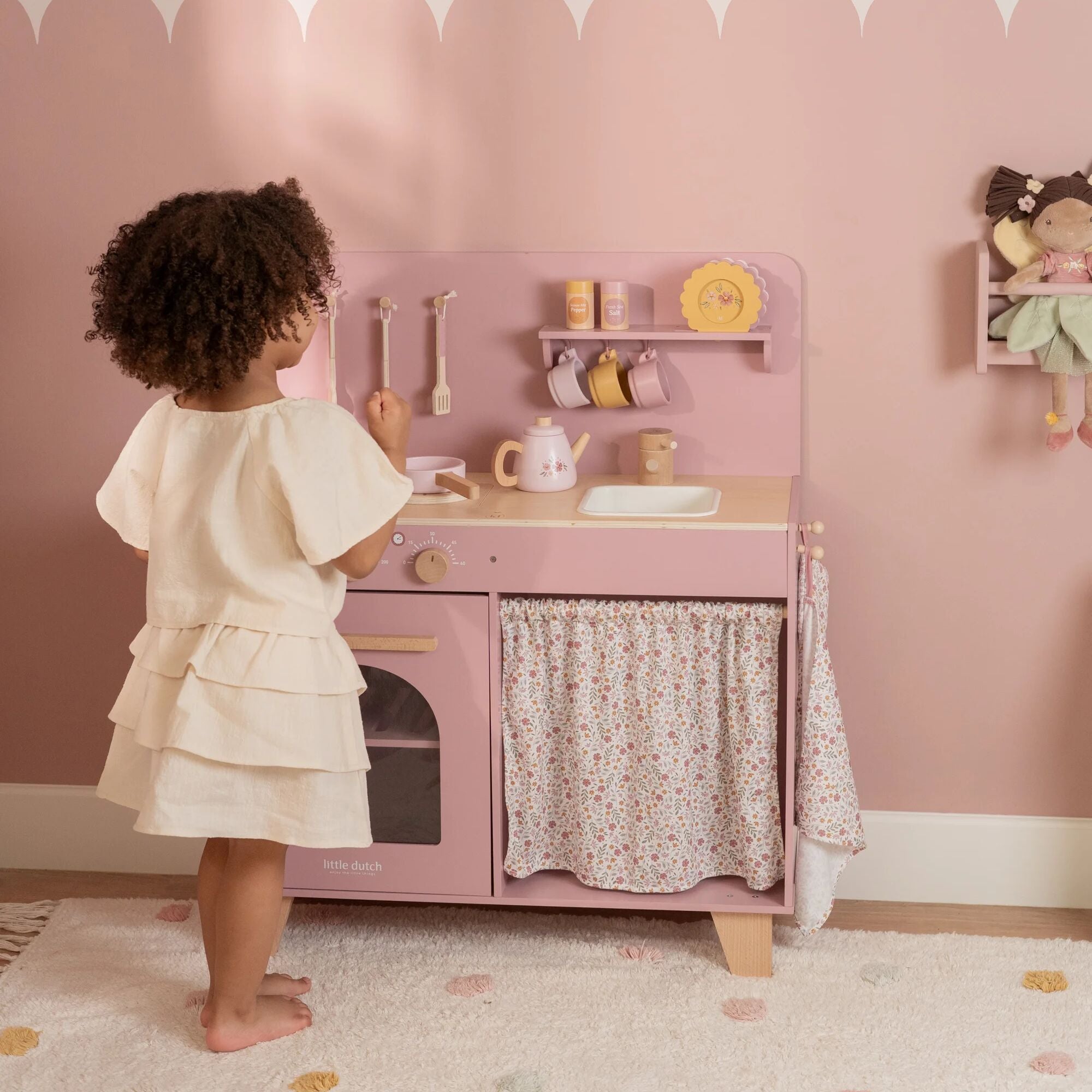Little Dutch Wooden Play Kitchen – Pink