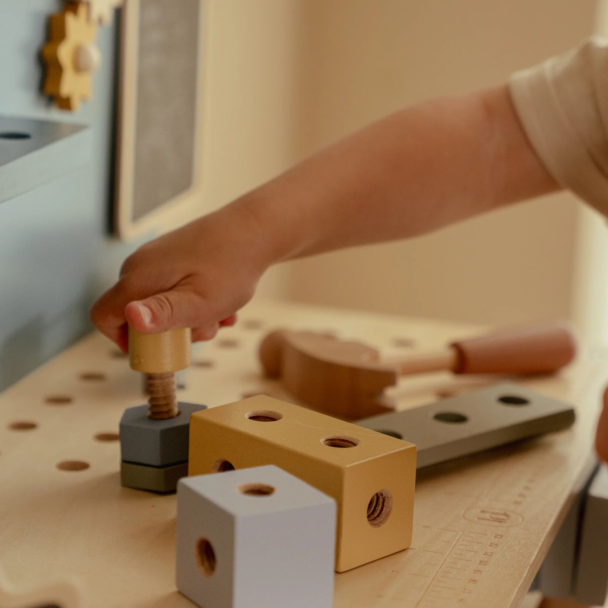 Little Dutch Wooden Workbench