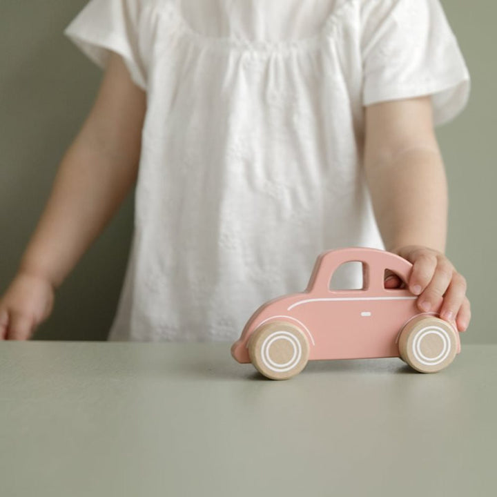 wooden-car-pink-3