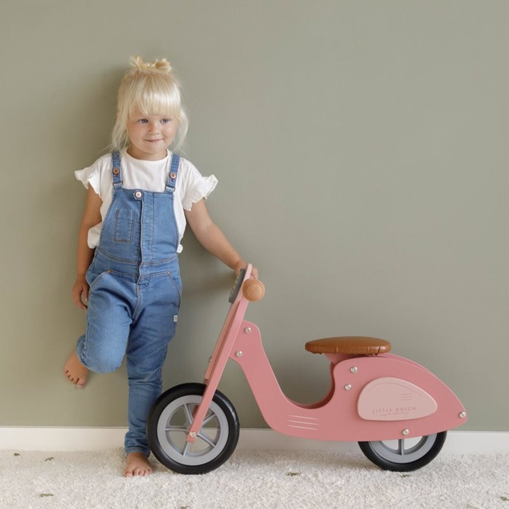 little-dutch-wooden-scooter-pink-4