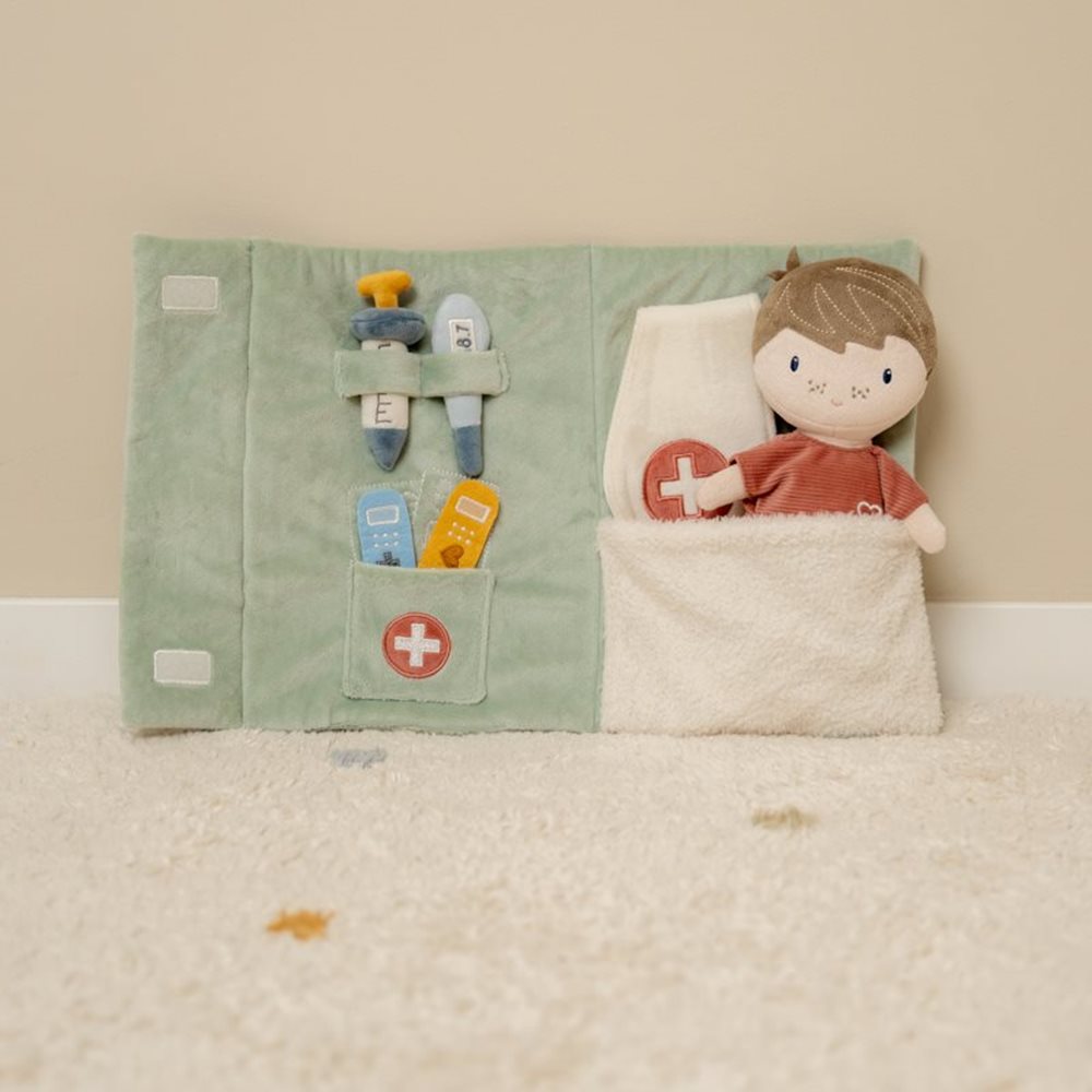 Little Dutch Jim Doll Care Playset – Doctor