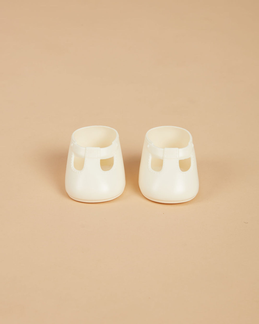 Olli Ella Dinkum Doll Shoes – Cream