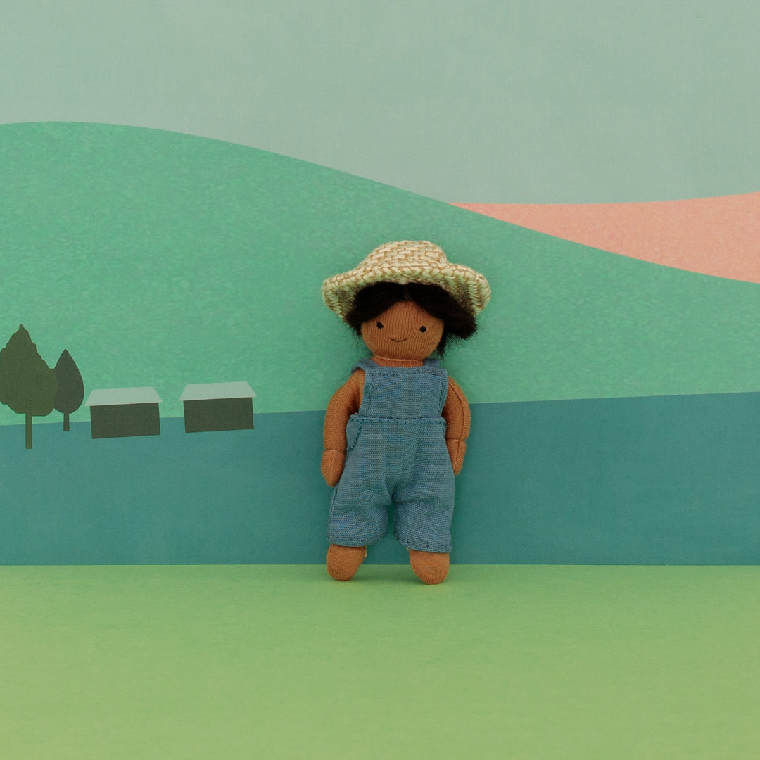 Olli Ella Holdie Folk Farmer – Forest