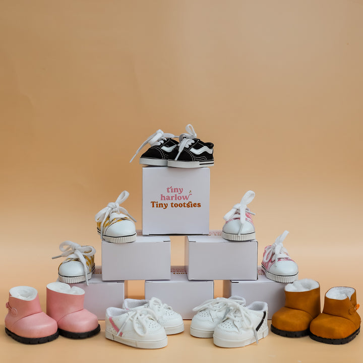Tiny Harlow Tiny Tootsies Casual Doll Sneakers – Pink Stripe