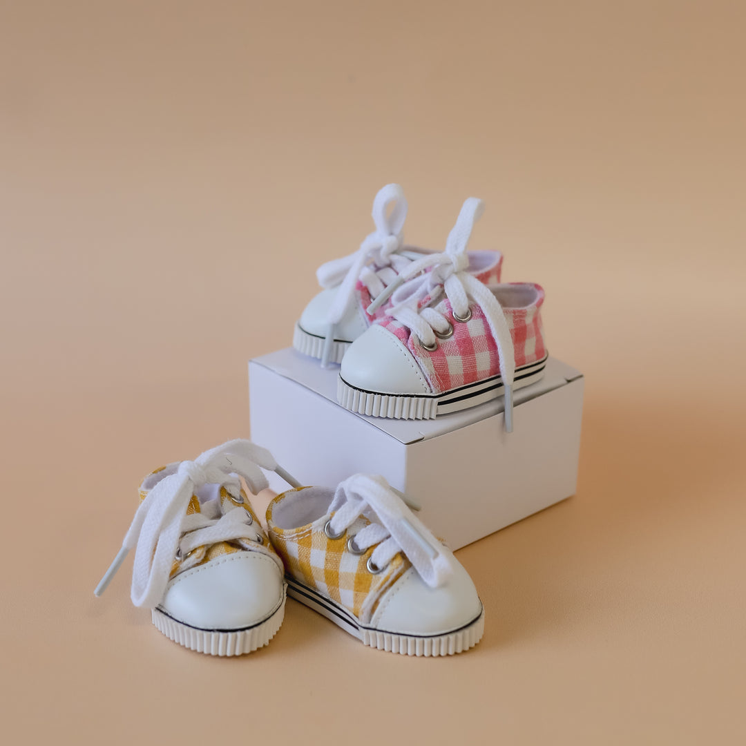 Tiny Harlow Tiny Tootsies Gingham Casual Doll Sneakers – Mustard
