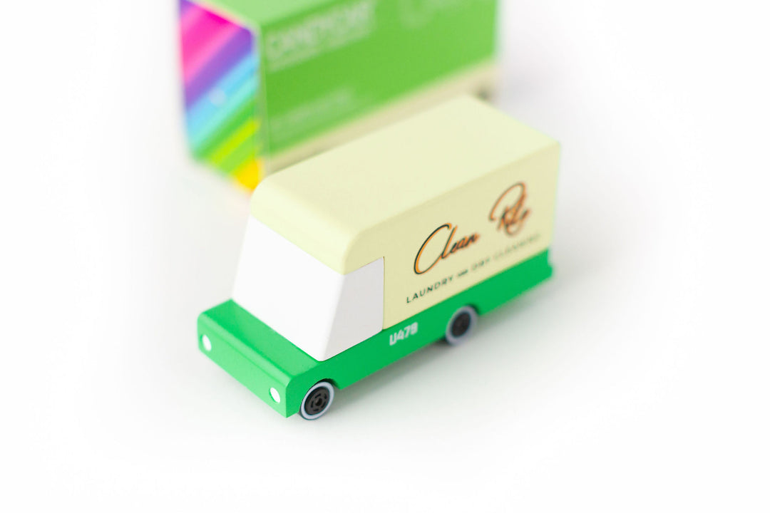 Candylab Toys Candyvan® – Laundry Van