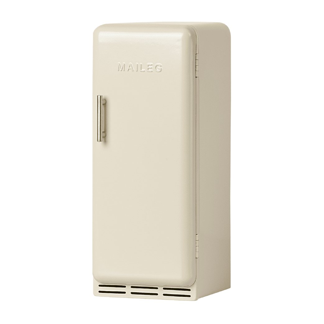 maileg-miniature-fridge-off-white-1