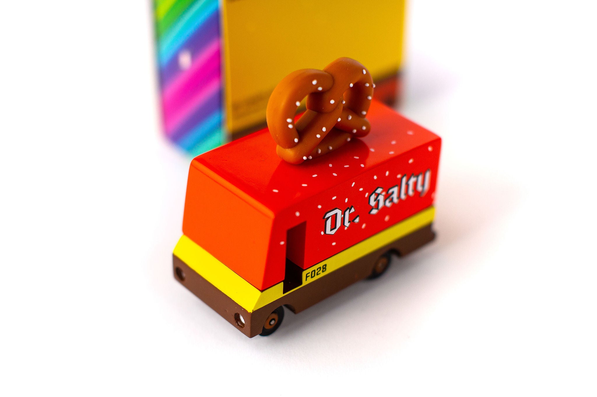 Candylab Toys Candyvan® – Pretzel Van