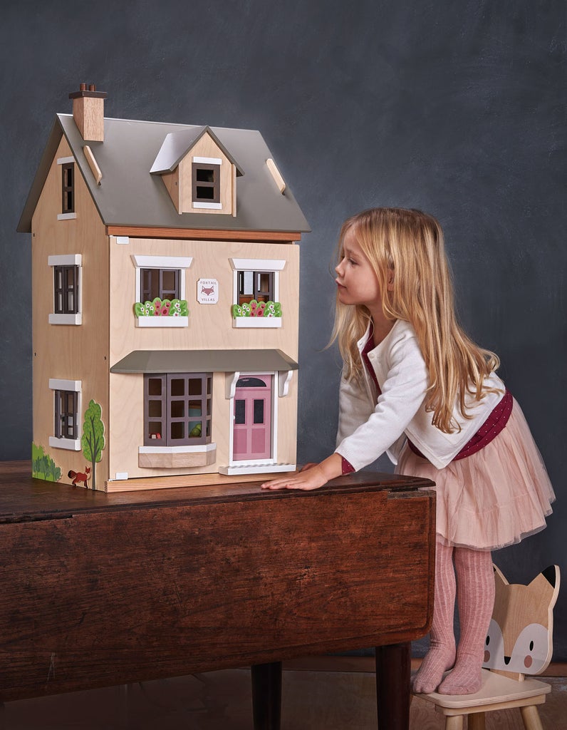 Tender Leaf Foxtail Villa Dollhouse (includes furniture)