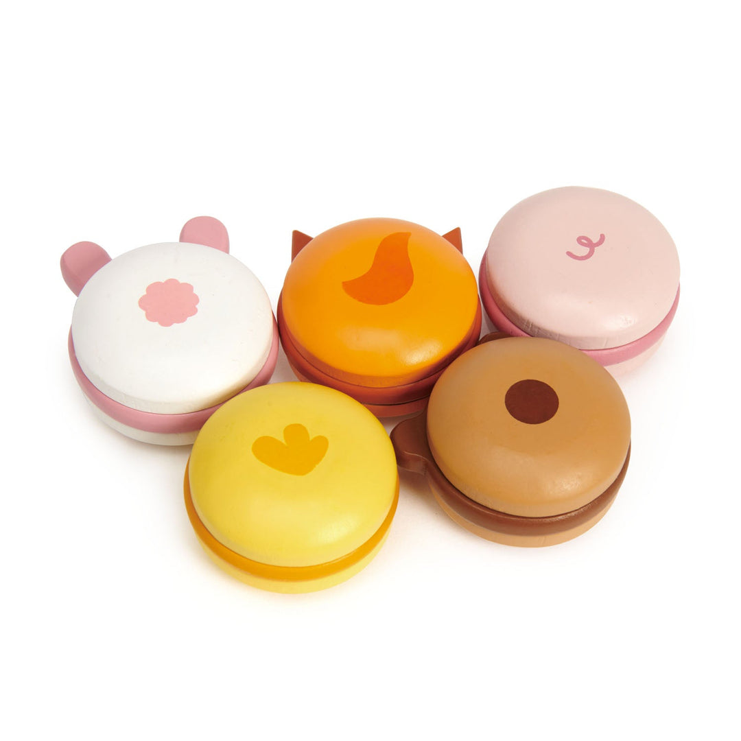 Tender Leaf Animal Macarons