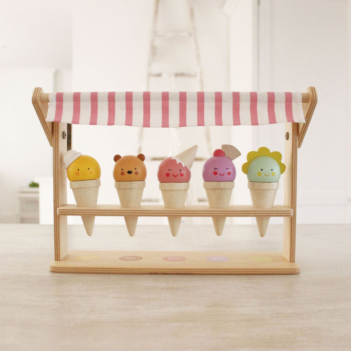 Tender Leaf Scoops &amp; Smiles Playset