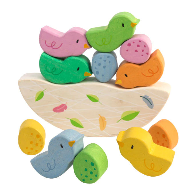 Tender Leaf Rocking Baby Birds