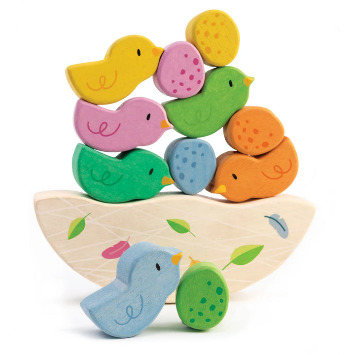 Tender Leaf Rocking Baby Birds
