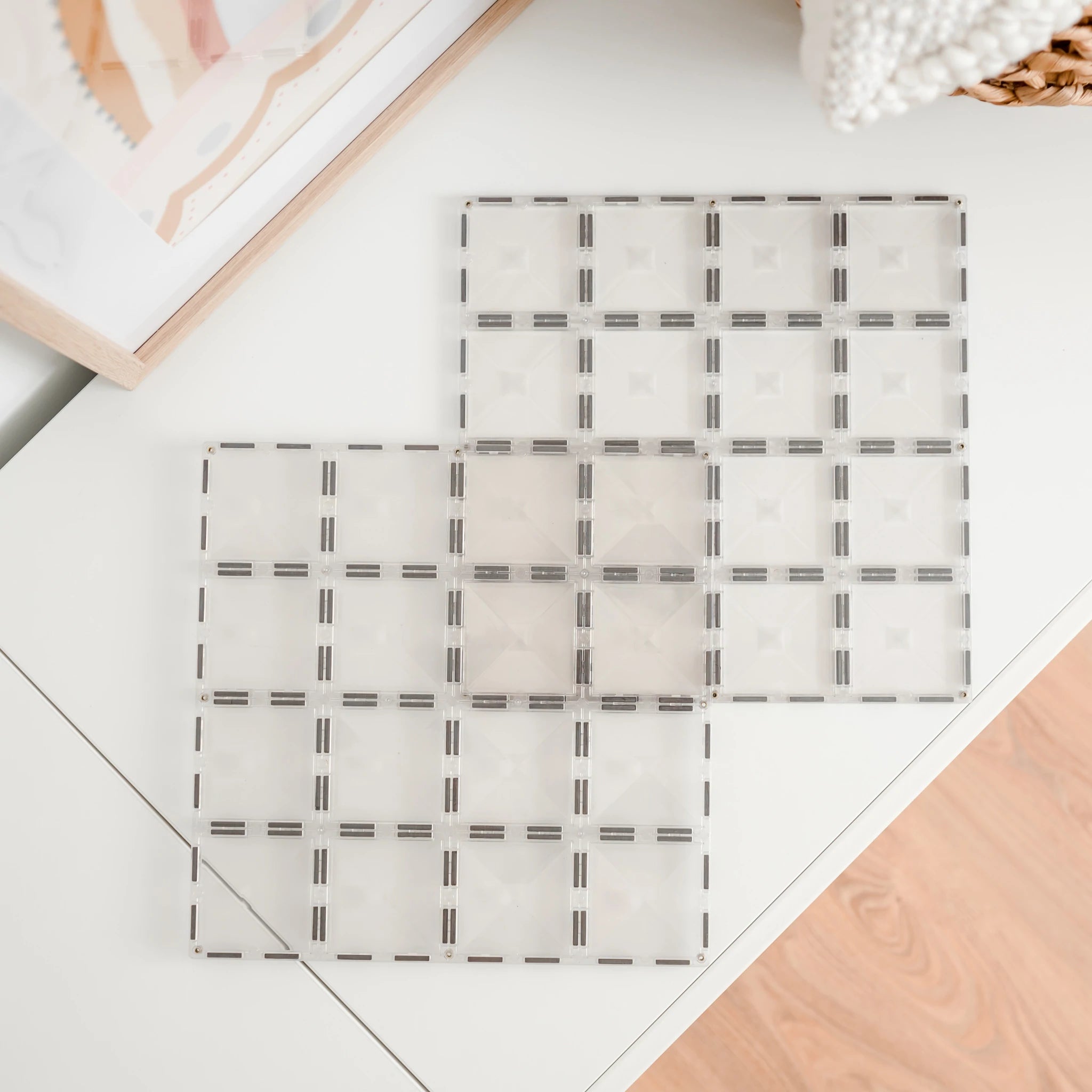 Connetix Tiles Magnetic Building Tiles Clear Base Plate – 2 Piece Set